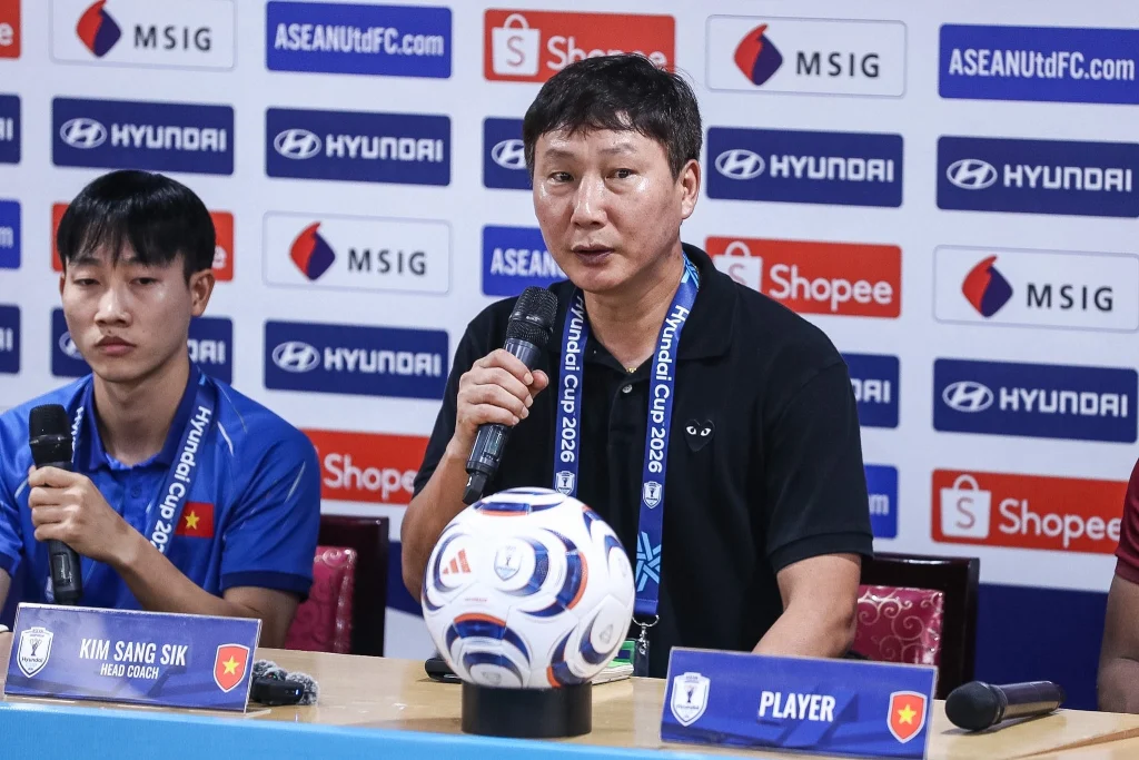 OK9 - HLV Kim Sang Sik hy vọng Xuân Son tỏa sáng rực rỡ tại trận chung kết ASEAN Cup 2026 2 OK9 - HLV Kim Sang Sik hy vọng Xuân Son tỏa sáng rực rỡ tại trận chung kết ASEAN Cup 2026